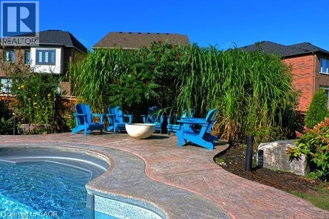 667 BURNETT Avenue - 7
