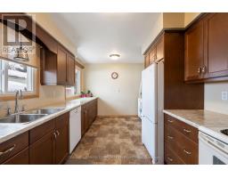 401 Mohawk Road W, Hamilton, ON L9C1W5 Photo 15