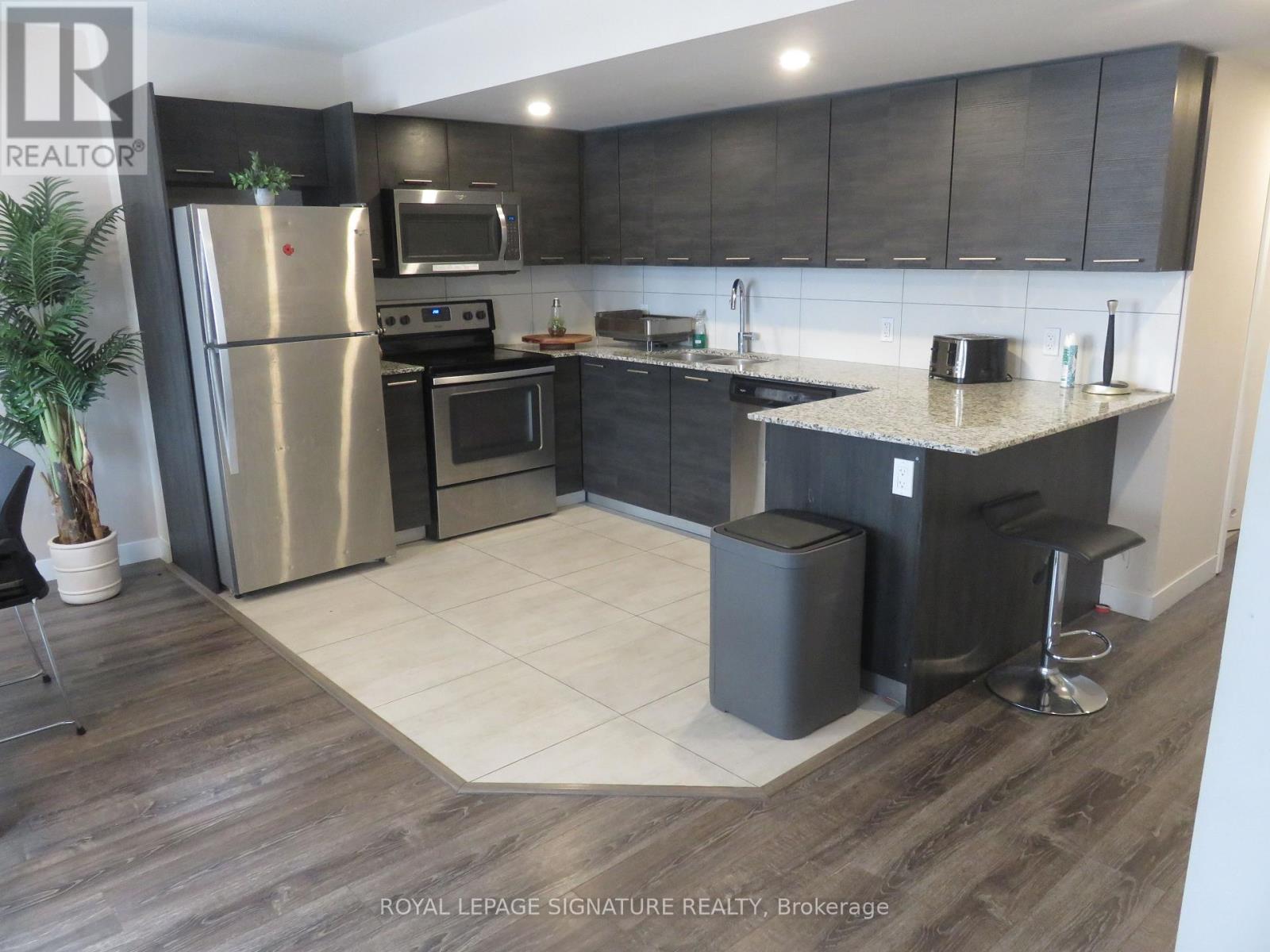 #216 288 ALBERT STREET - 18