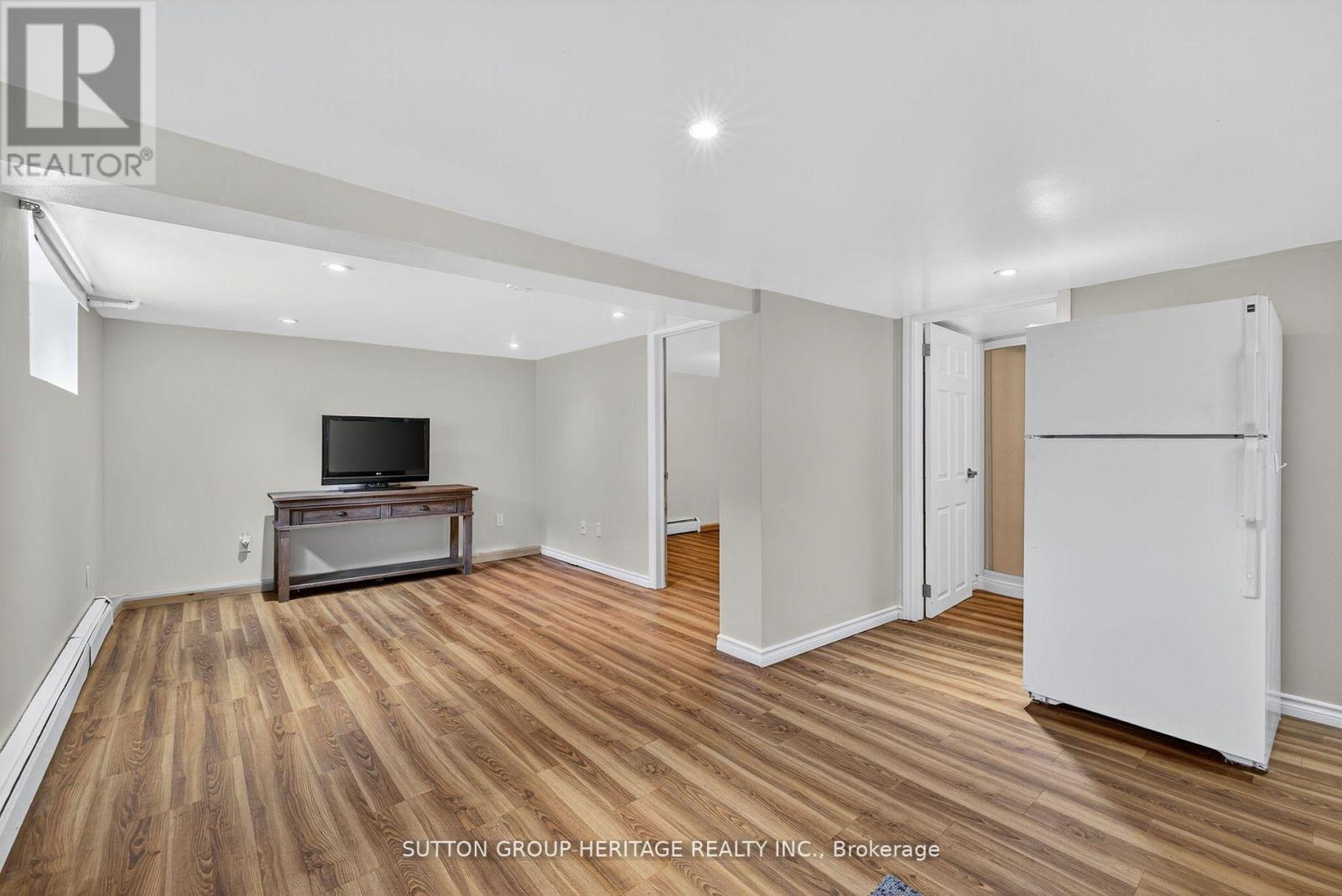 22665 LAKERIDGE ROAD - 21