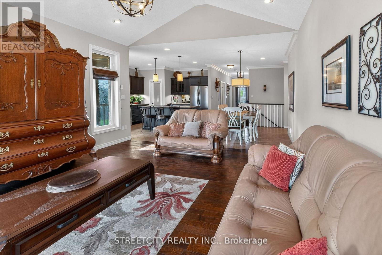 74 WESTLAKE DRIVE - 18
