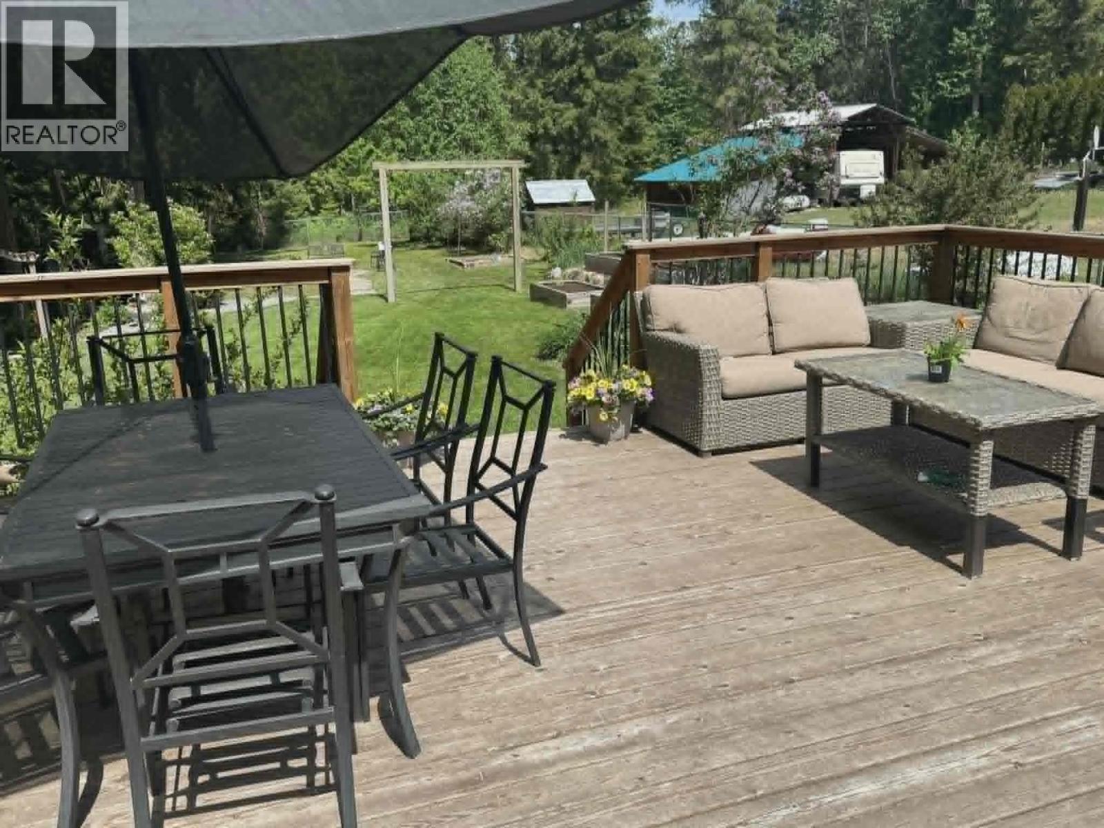 19 West Poirier Road - 37