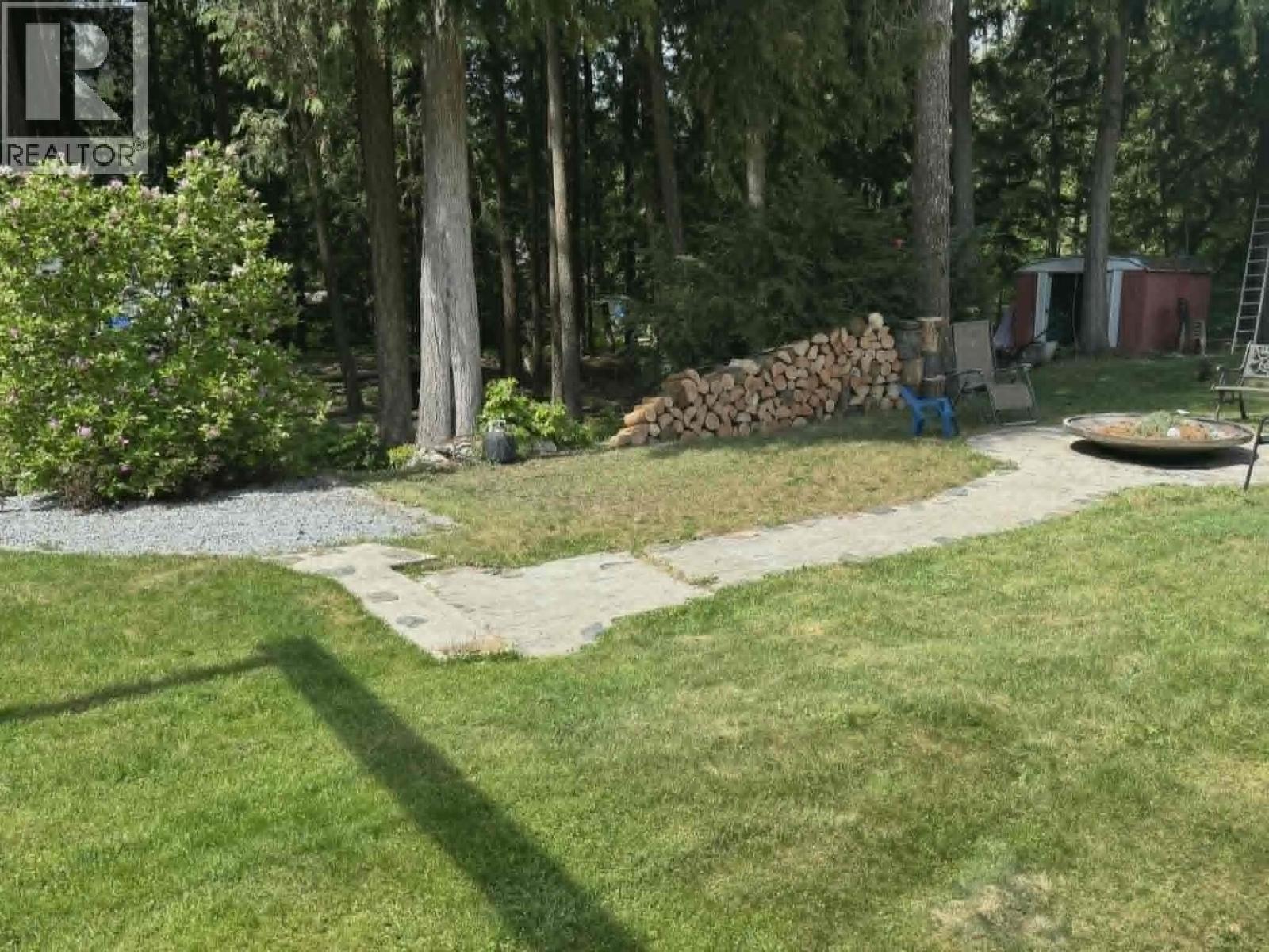 19 West Poirier Road - 43
