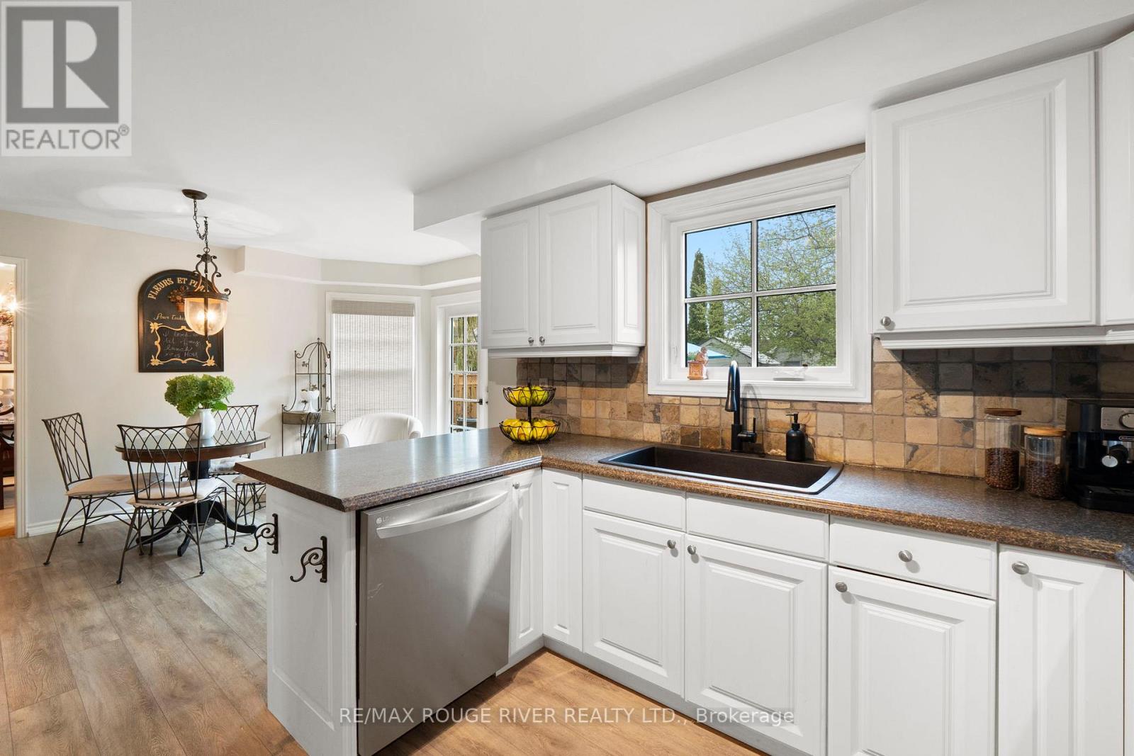 703 CARLISLE STREET - 13