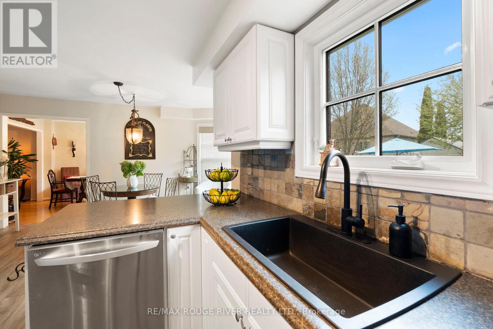 703 CARLISLE STREET - 14