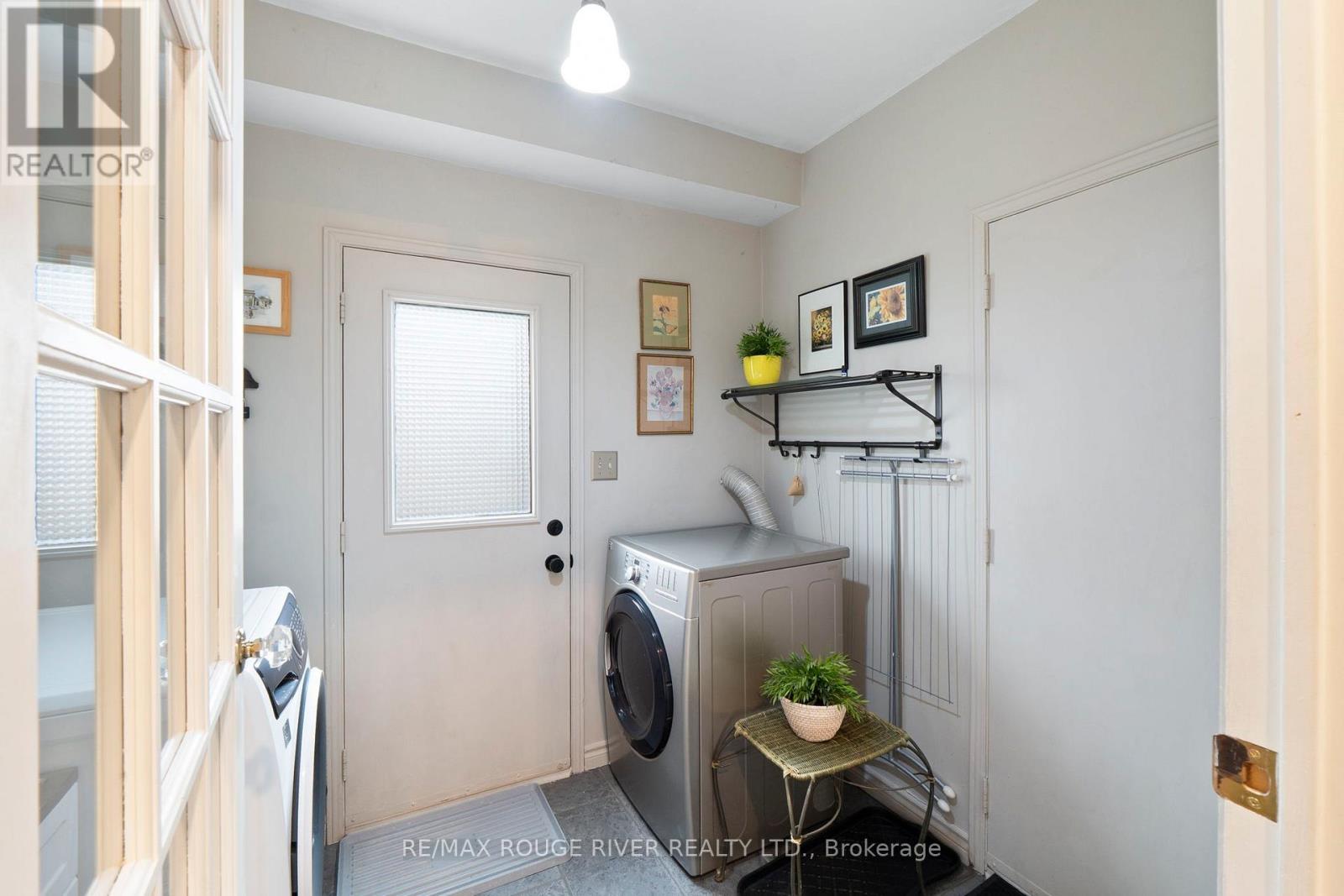 703 CARLISLE STREET - 23