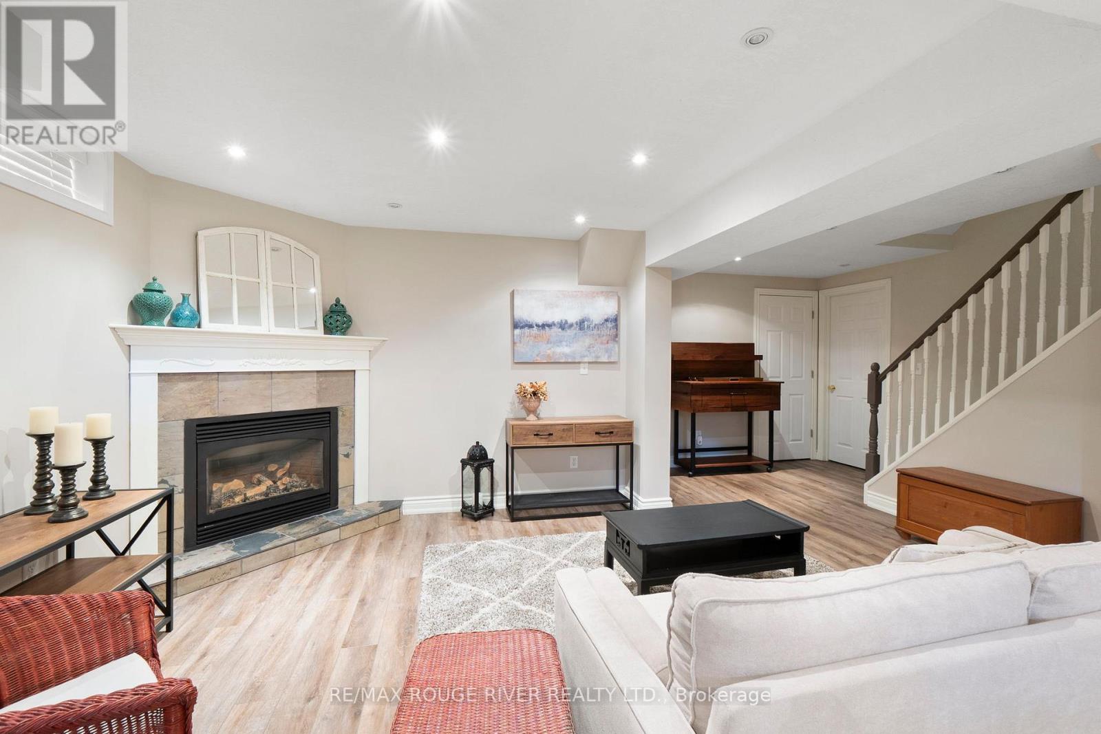 703 CARLISLE STREET - 37