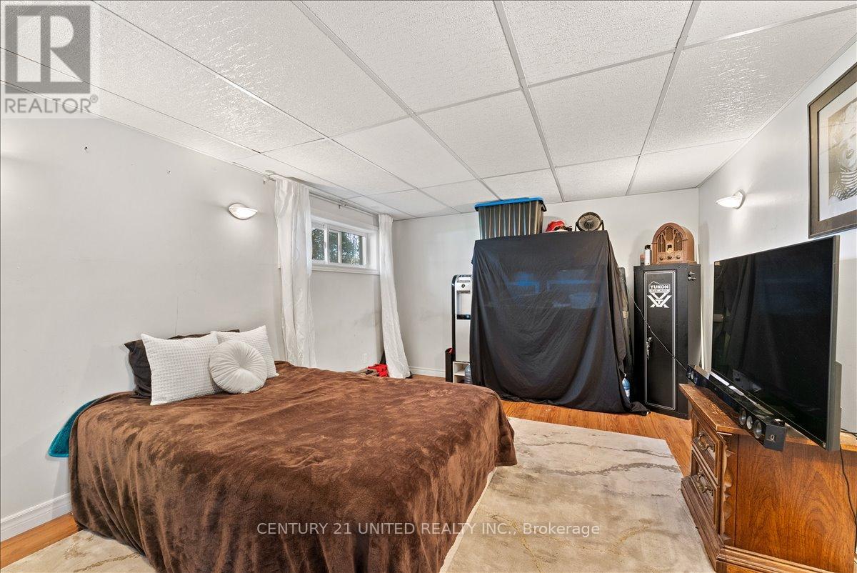 18 BELVEDERE ROAD - 28