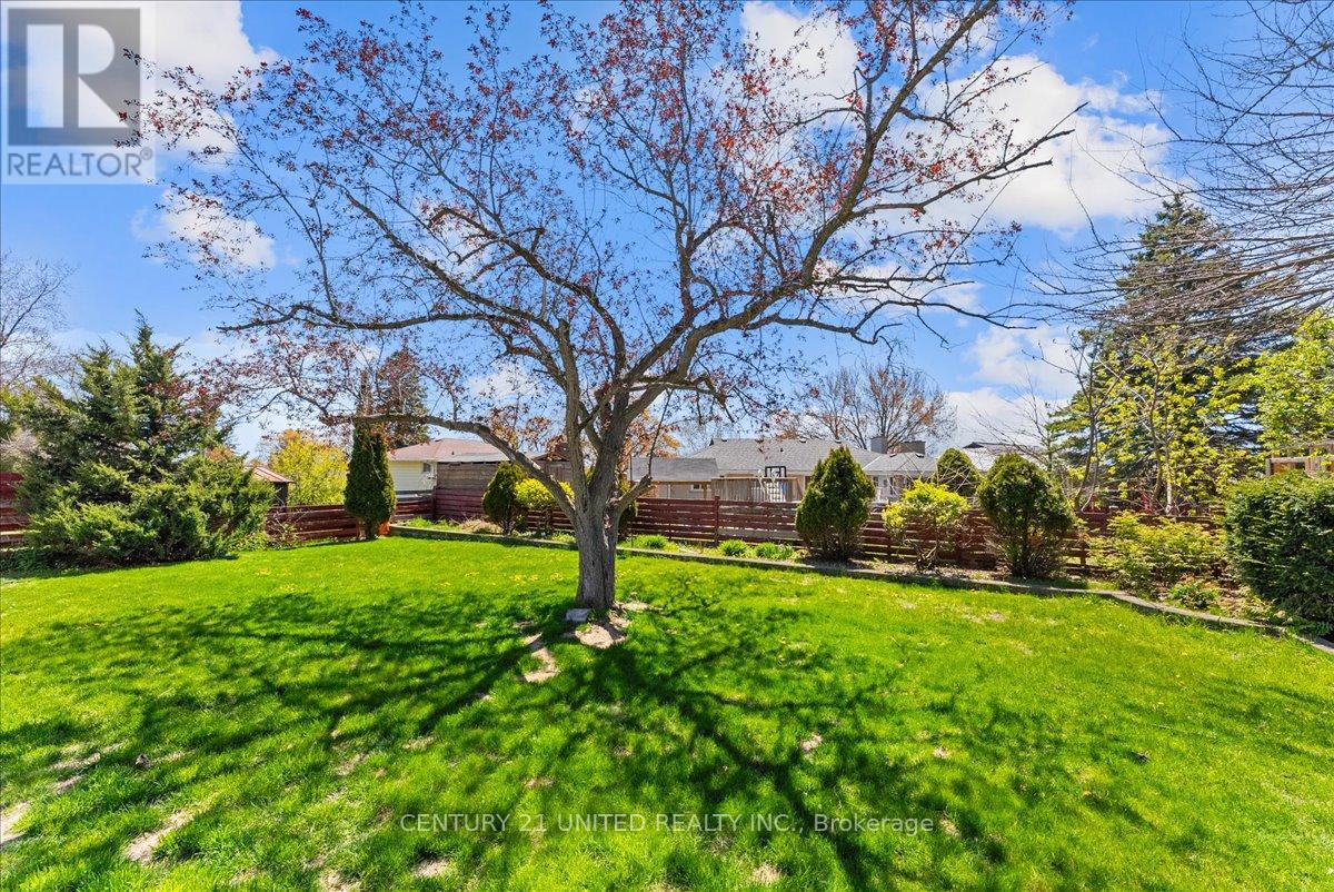18 BELVEDERE ROAD - 33