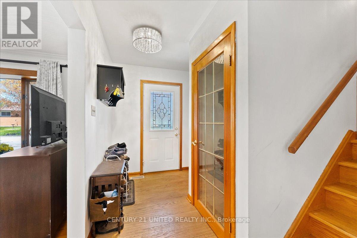 18 BELVEDERE ROAD - 5