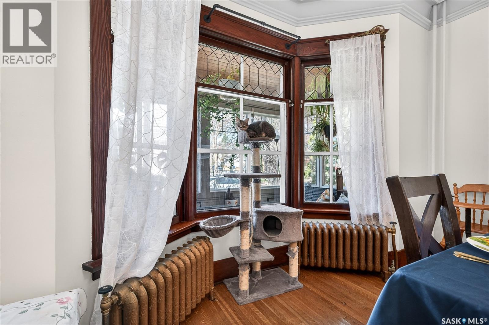 1037 Chestnut AVENUE - 27