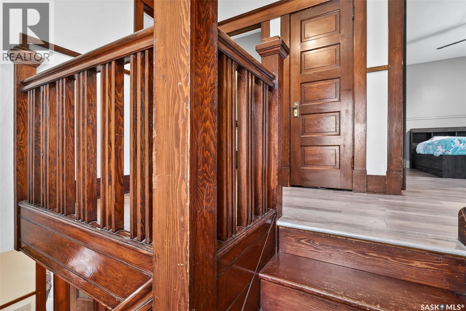 1037 Chestnut AVENUE - 69