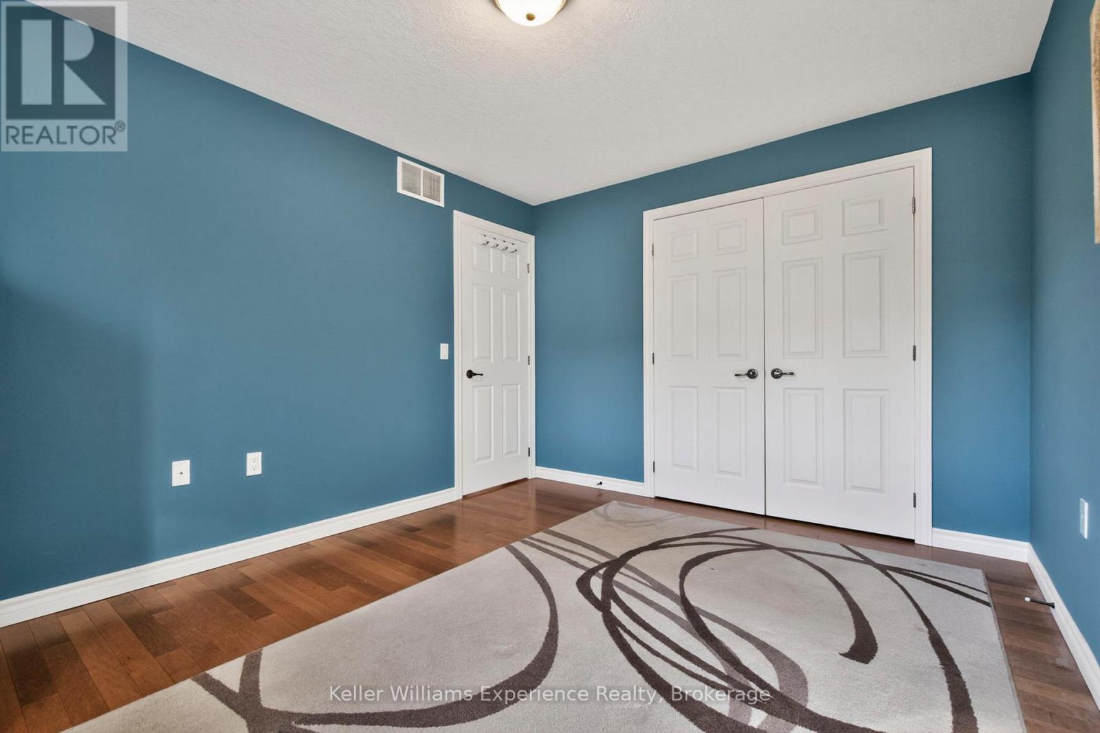 1 GIDLEY COURT - 21
