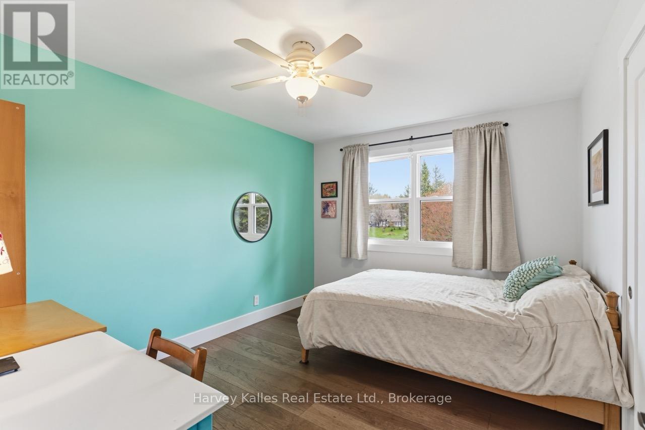 14 CURLING ROAD - 22