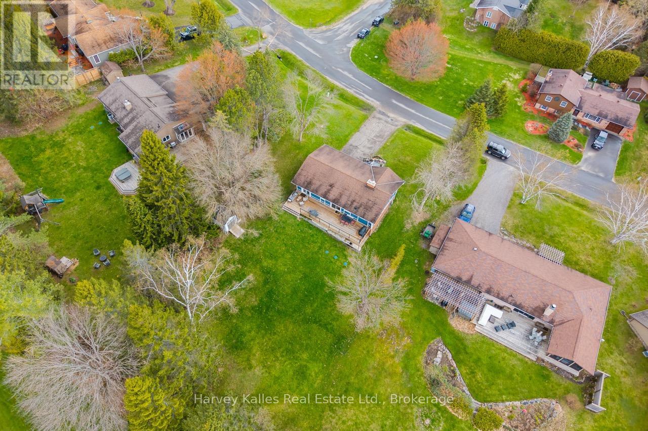 14 CURLING ROAD - 48