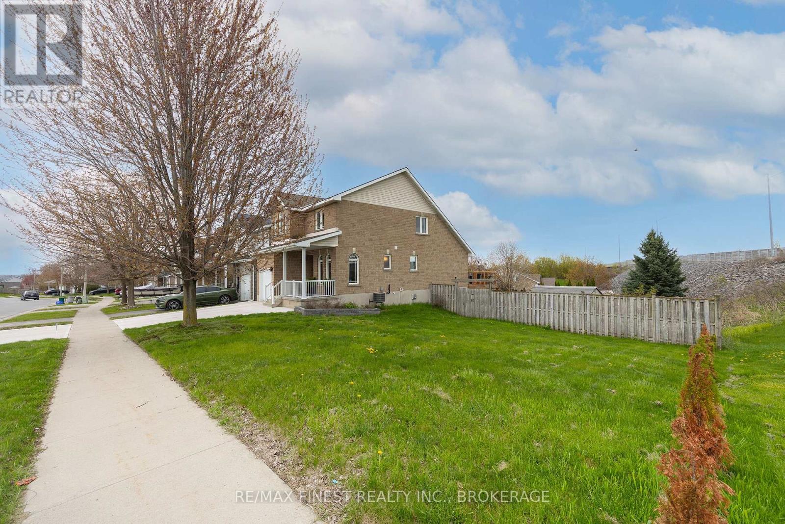 1171 WHEATHILL STREET - 49