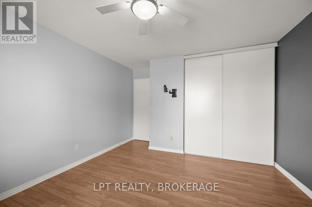 #303 17 ELDON HALL PLACE - 15