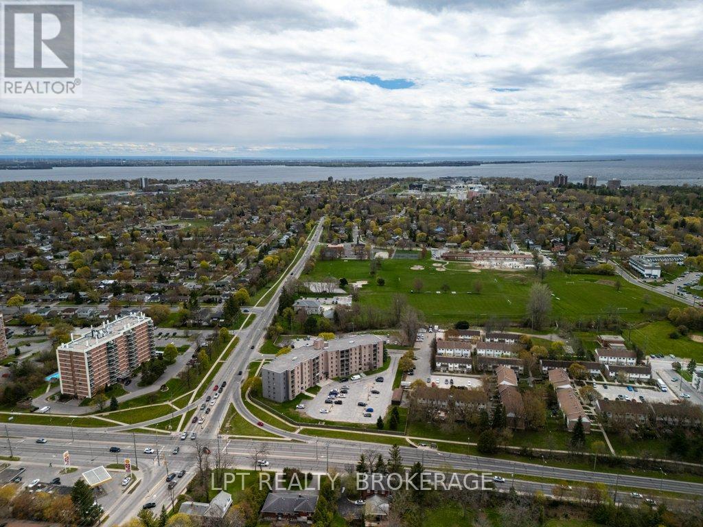 #303 17 ELDON HALL PLACE - 26