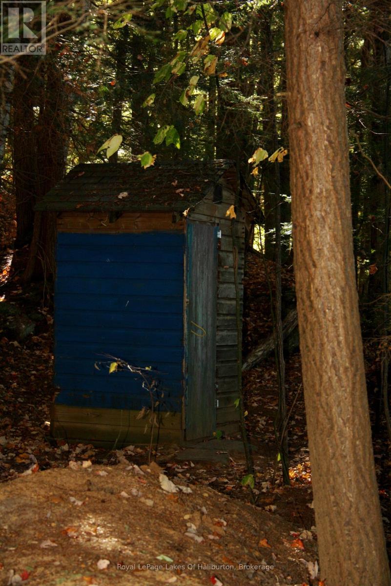 13303 LITTLE HAWK LAKE - SOUTH SHORE - 29