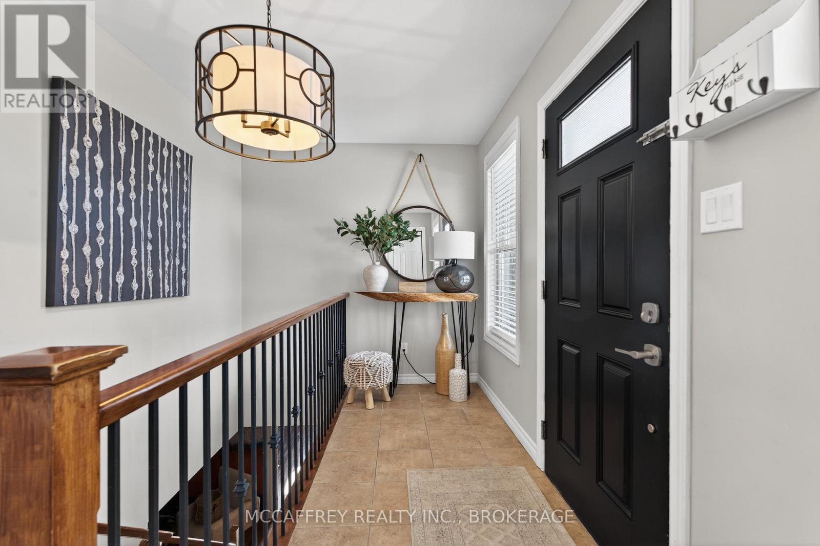 994 PALACE ROAD - 4