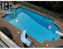 2346 Westhill Drive, West Vancouver, BC V7S2Z5 Photo 24