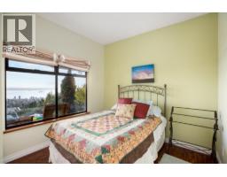 2346 Westhill Drive, West Vancouver, BC V7S2Z5 Photo 35