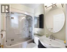 2346 Westhill Drive, West Vancouver, BC V7S2Z5 Photo 38