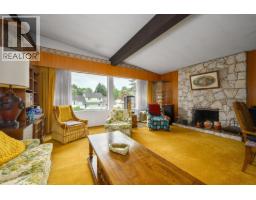 8371 Spires Road, Richmond, BC V6Y1W1 Photo 9