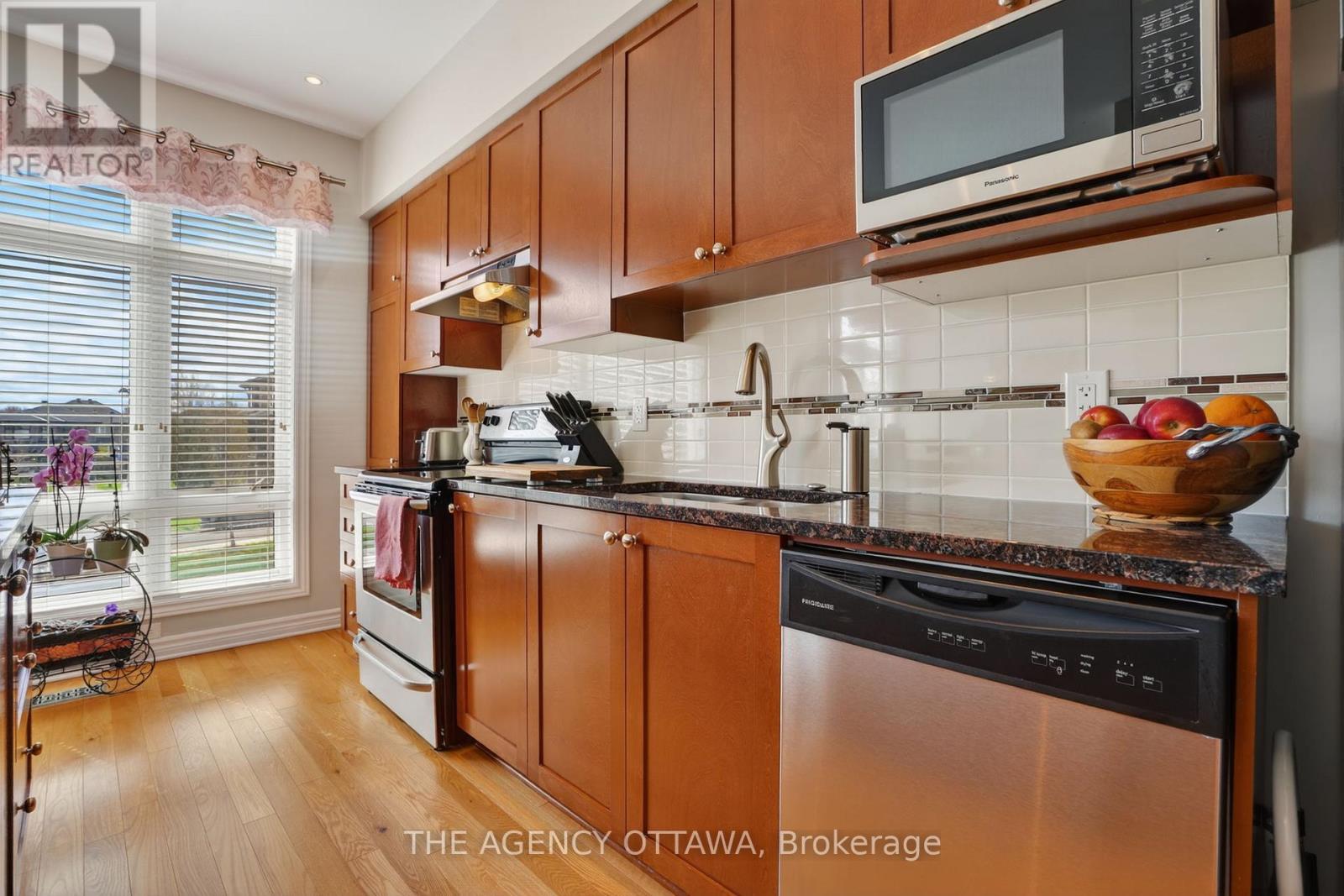 104 GOOSEBERRY PLACE - 21