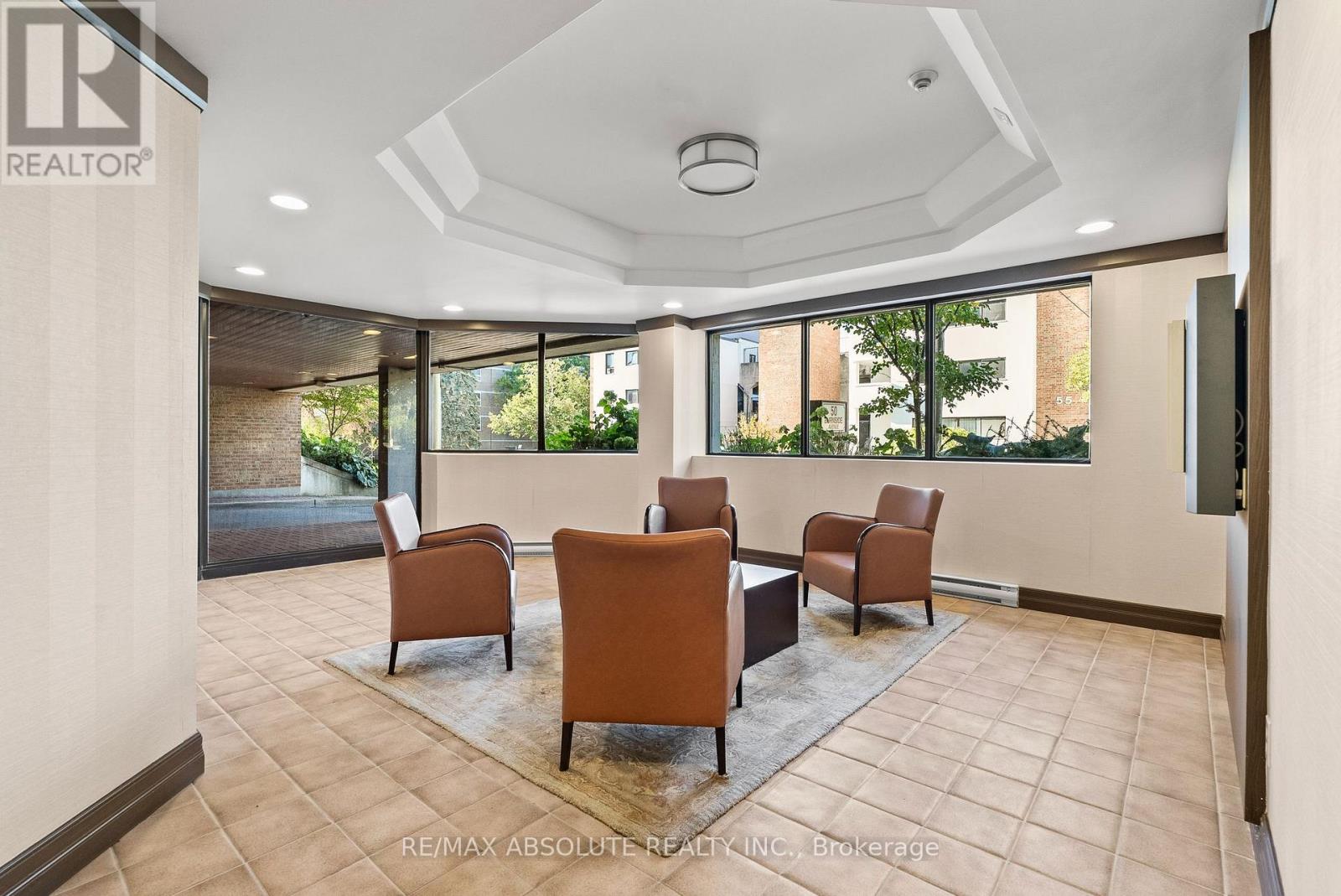 #406 50 BURNSIDE AVENUE - 3