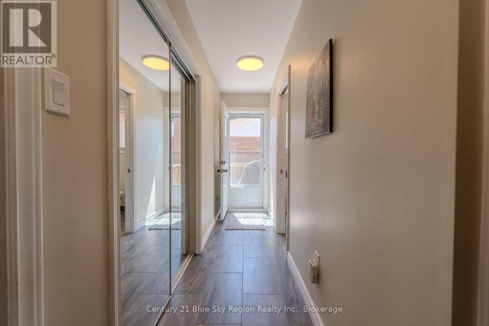 18 EGLEE AVENUE - 30