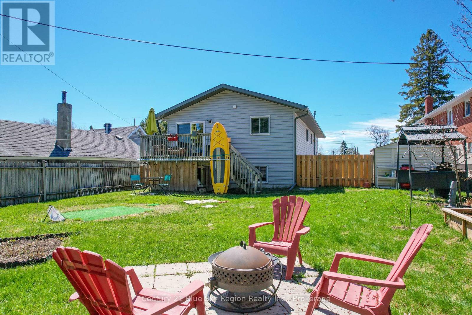 208 GOULD AVENUE - 39