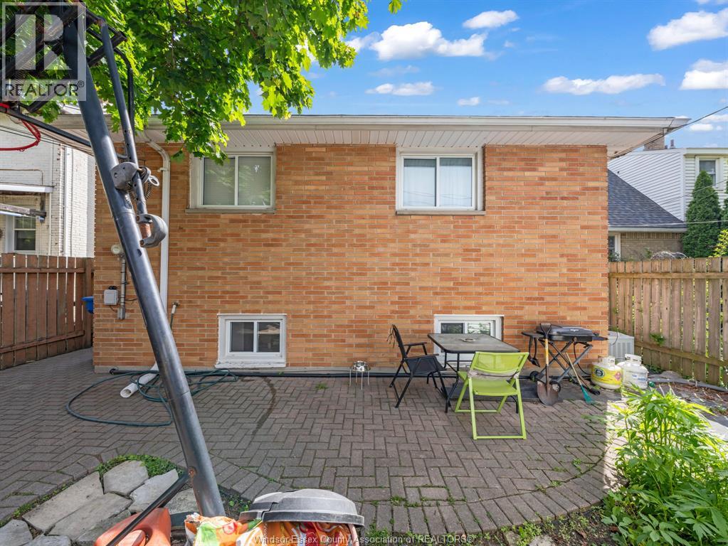 885 RAYMO, Windsor, Ontario, N8Y4A5 — Photo 10