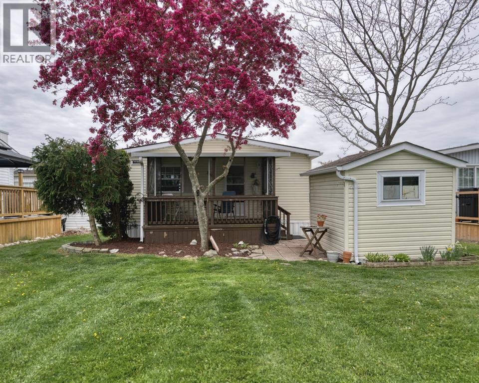 5700 BLACKWELL SD ROAD Unit# 293, Sarnia, Ontario, N7W1B7 — Photo 4