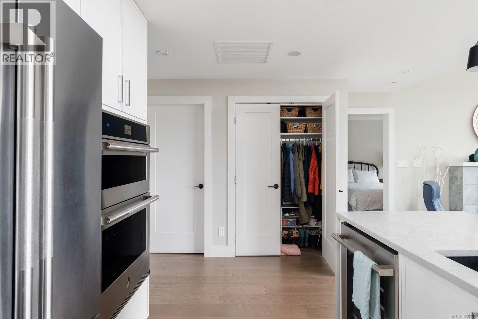 #603 2520 Hackett Cres - 13