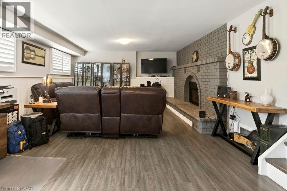 33 VIA DELL MONTE Street, St. Catharines, Ontario, L2T3X9 — Photo 2