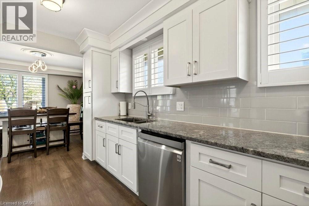 33 VIA DELL MONTE Street, St. Catharines, Ontario, L2T3X9 — Photo 14