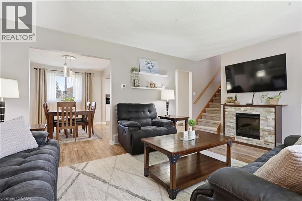393 SHALLMAR Court, Waterloo, Ontario, N2K2G6 — Photo 20