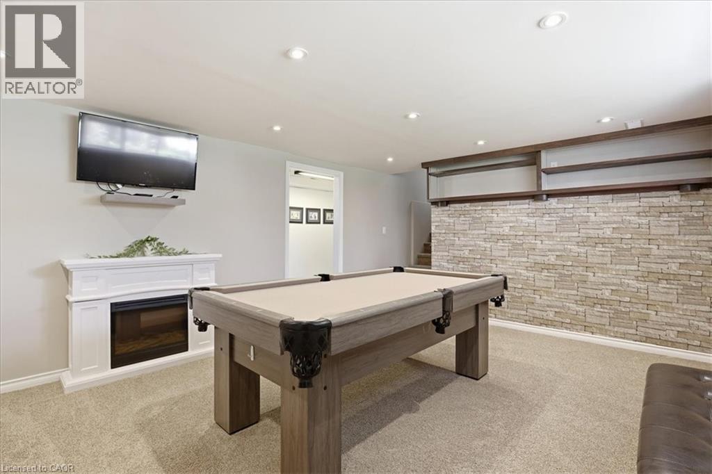 393 SHALLMAR Court, Waterloo, Ontario, N2K2G6 — Photo 24