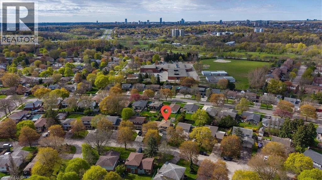393 SHALLMAR Court, Waterloo, Ontario, N2K2G6 — Photo 42