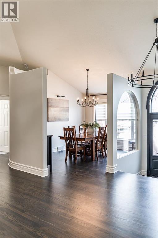119 Perry Crescent NE — photo 11