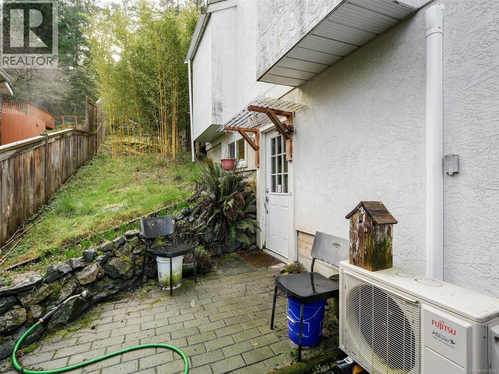 775 Drummond Way - 15
