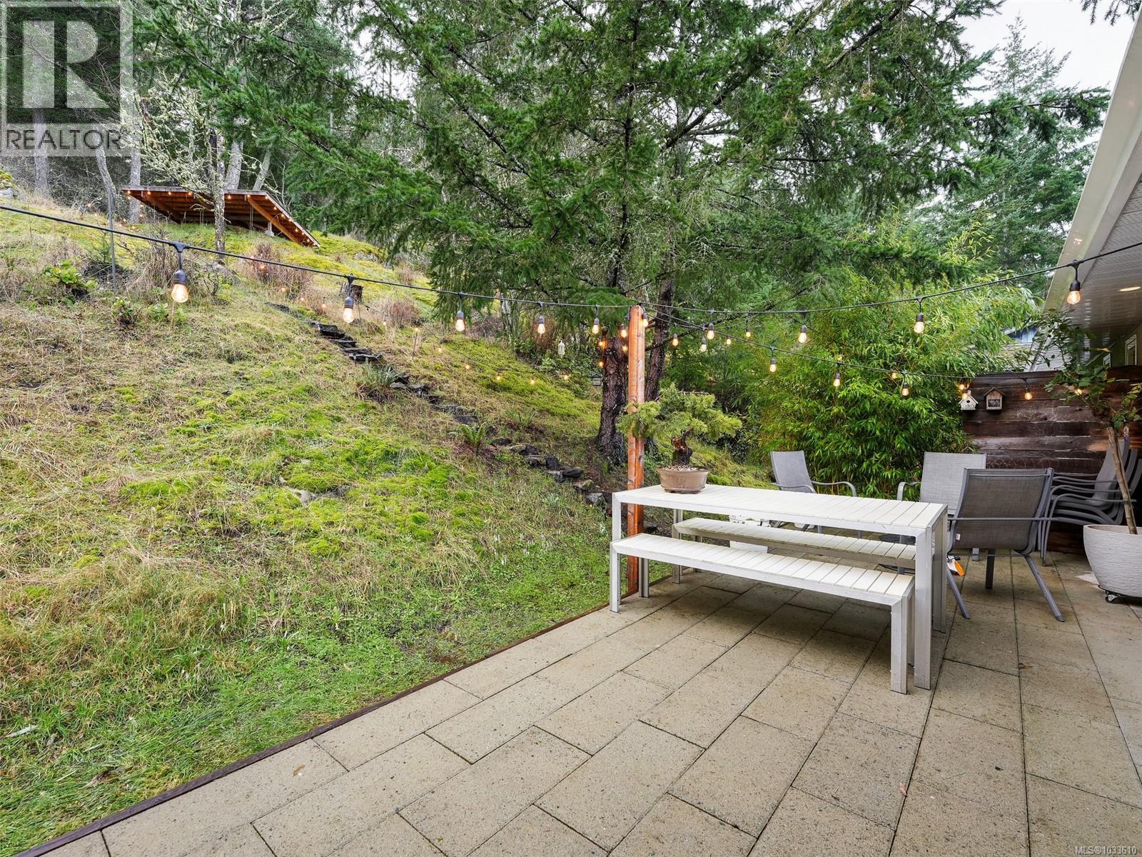 775 Drummond Way - 23