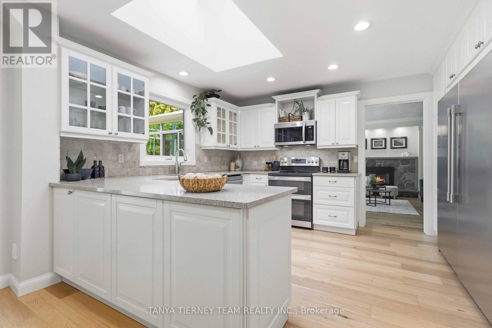 1180 LAKERIDGE ROAD - 13