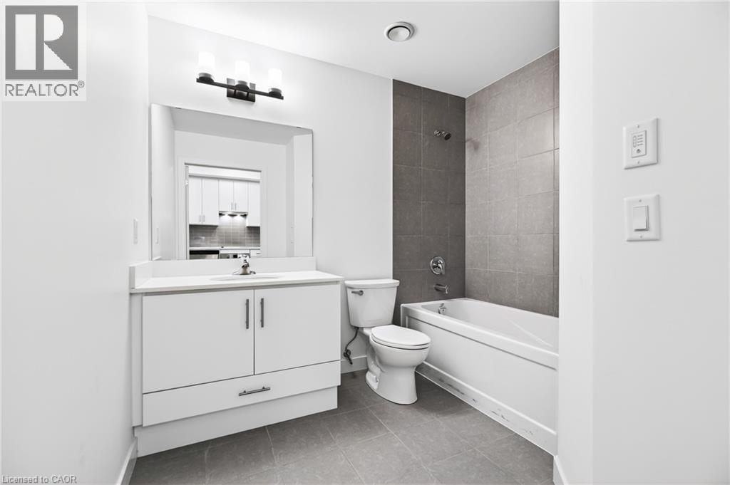461 GREEN Road Unit# 220, Stoney Creek, Ontario, L8E0L5 — Photo 13