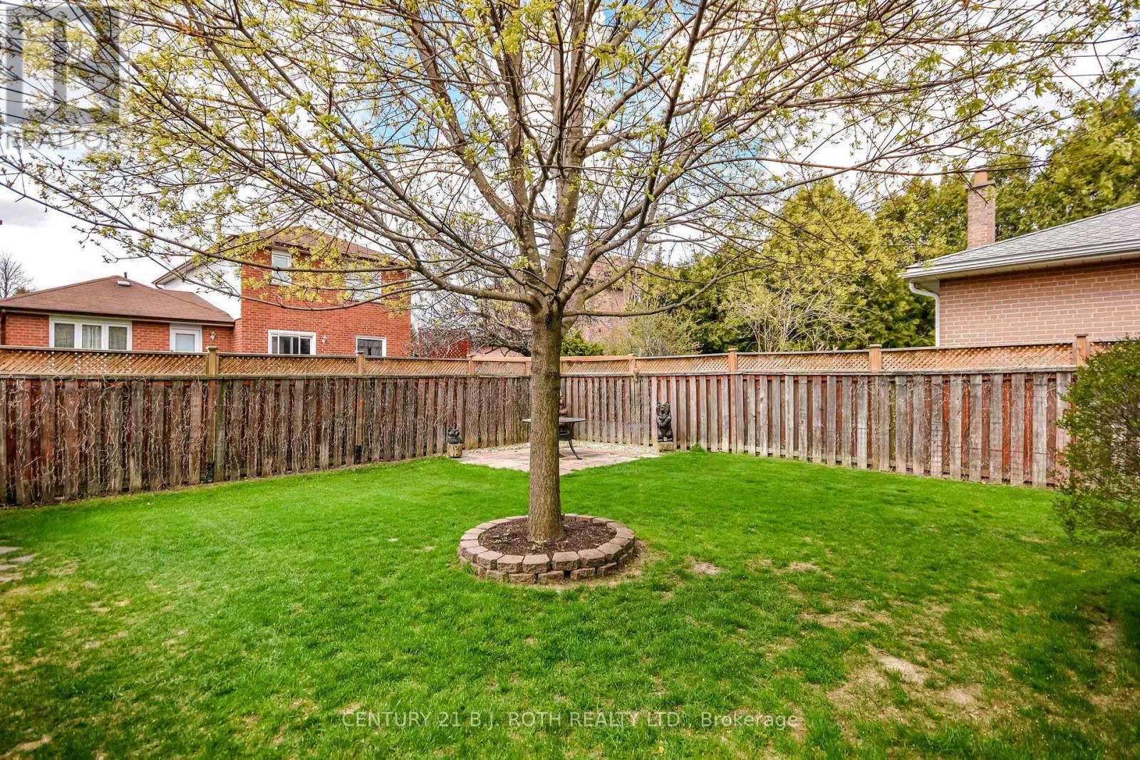 128 CHERRYWOOD DRIVE - 21