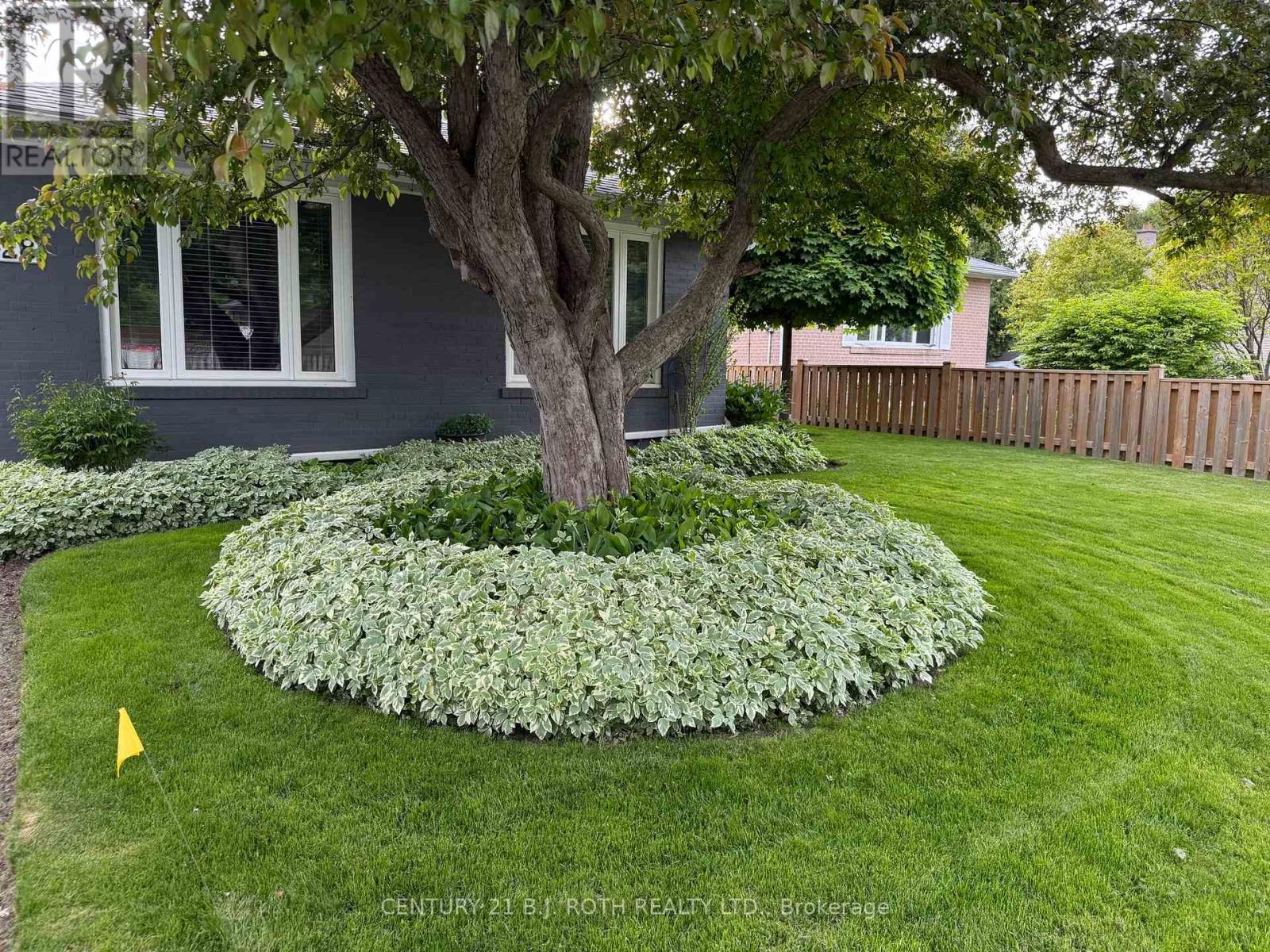 128 CHERRYWOOD DRIVE - 26