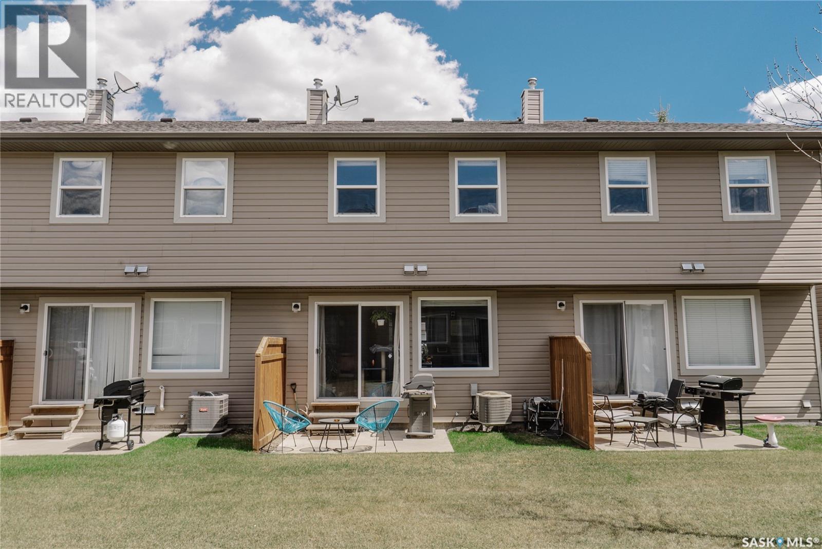 #10 300 MacCormack ROAD - 17
