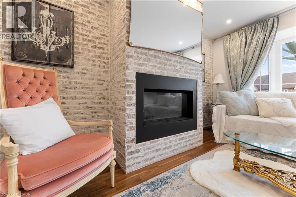 519 REGINA Drive, Burlington, Ontario, L7S1L7 — Photo 39