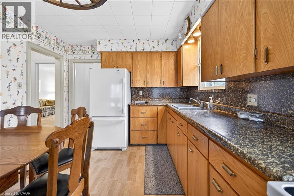 95 EMPRESS Avenue - 14